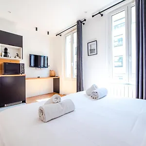 2* شقة فندقية Elysees