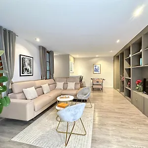 Saint Germain Des Prés - Deluxe Parisian Loft - 5492 Apartamento