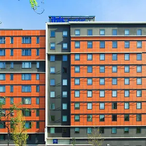 Ibis Budget Porte De La Chapelle - Arena Paryż